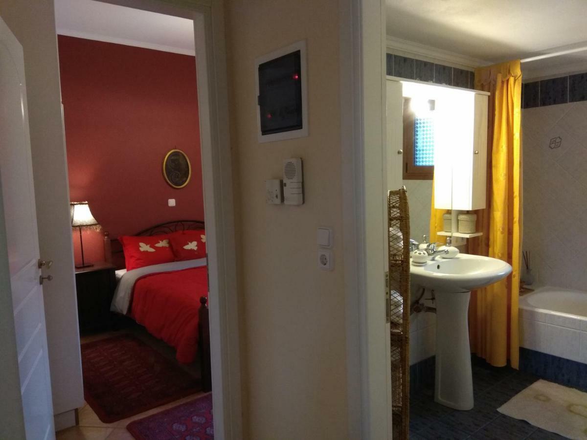 Mainades House Apartman Vitína Kültér fotó