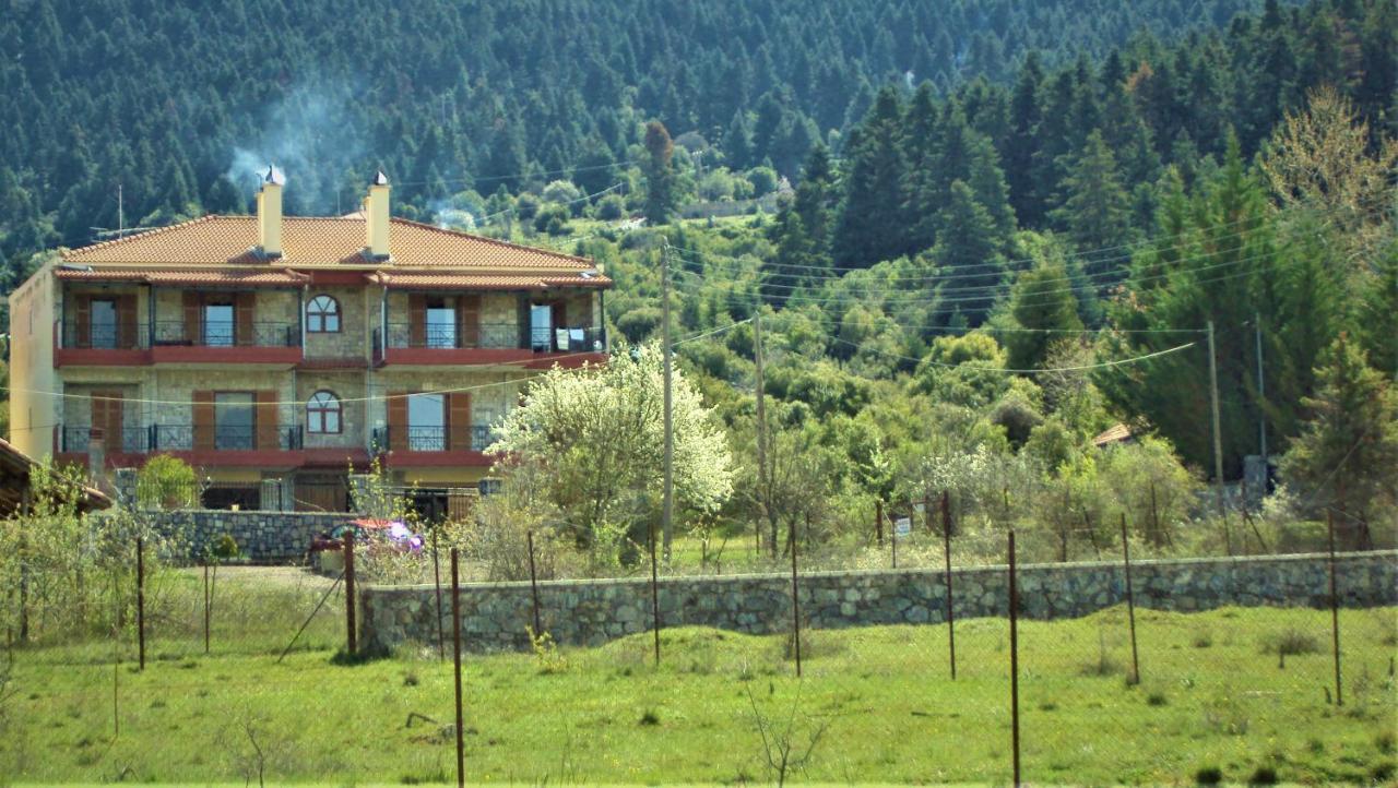 Mainades House Apartman Vitína Kültér fotó