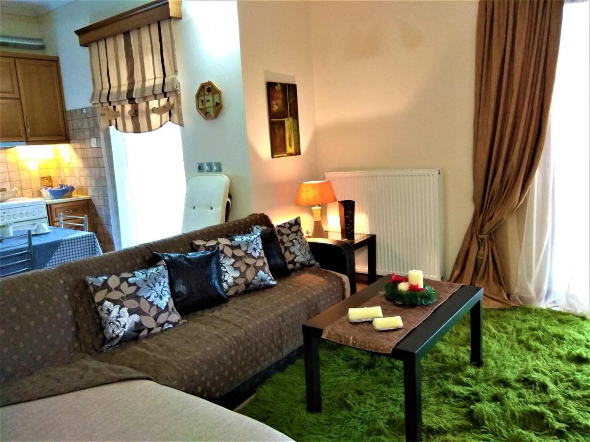 Mainades House Apartman Vitína Kültér fotó