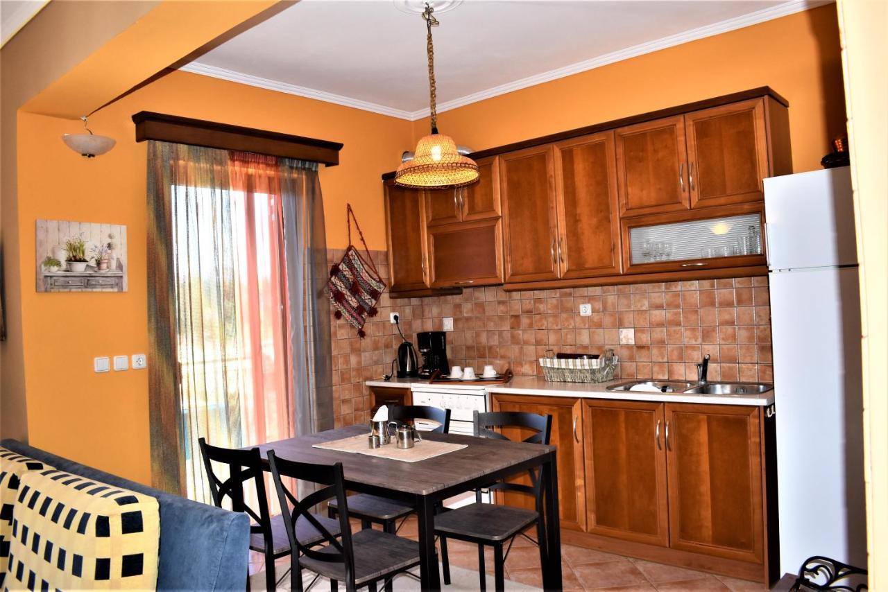 Mainades House Apartman Vitína Kültér fotó