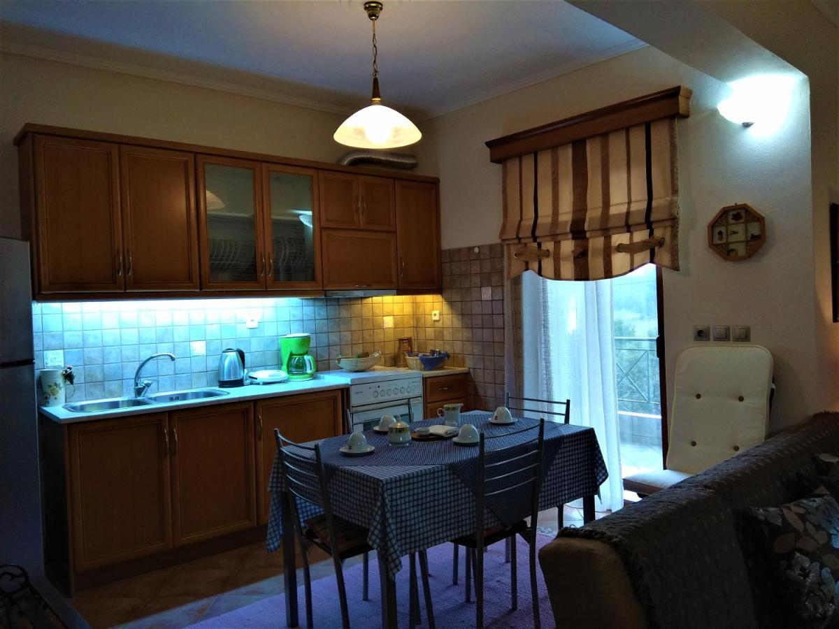 Mainades House Apartman Vitína Kültér fotó